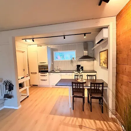 Live The History In Bergens Heart - Unique Feriehus *