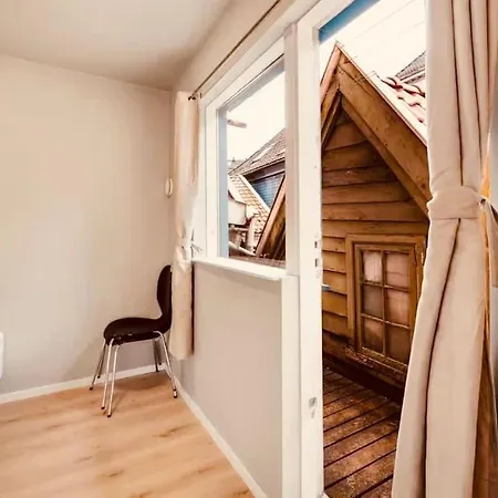 Live The History In Bergens Heart - Unique Feriehus