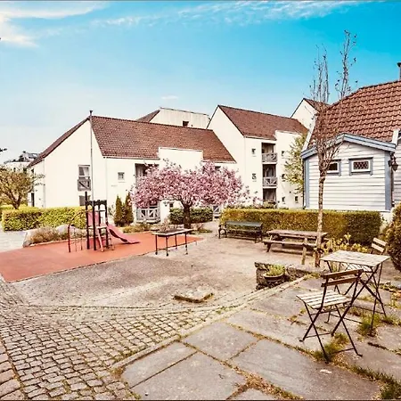 Live The History In Bergens Heart - Unique *