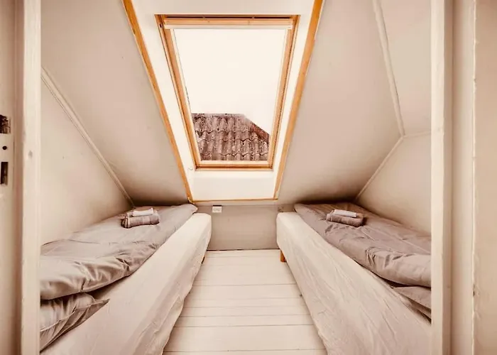 Live The History In Bergens Heart - Unique * Bergen