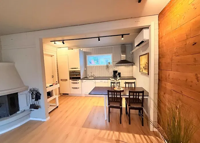 Live The History In Bergens Heart - Unique Vakantiehuis *