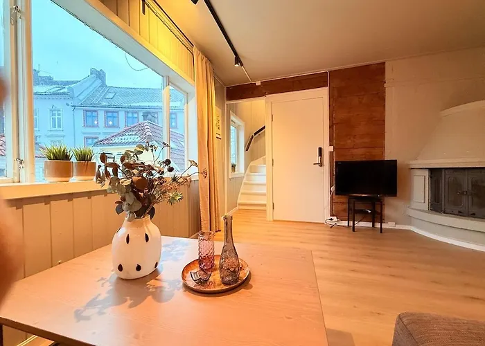 Live The History In Bergens Heart - Unique Bergen